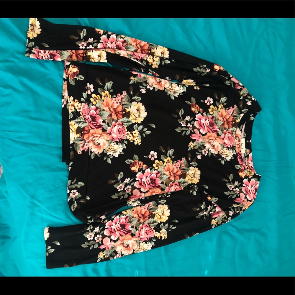 Long sleeve shirt